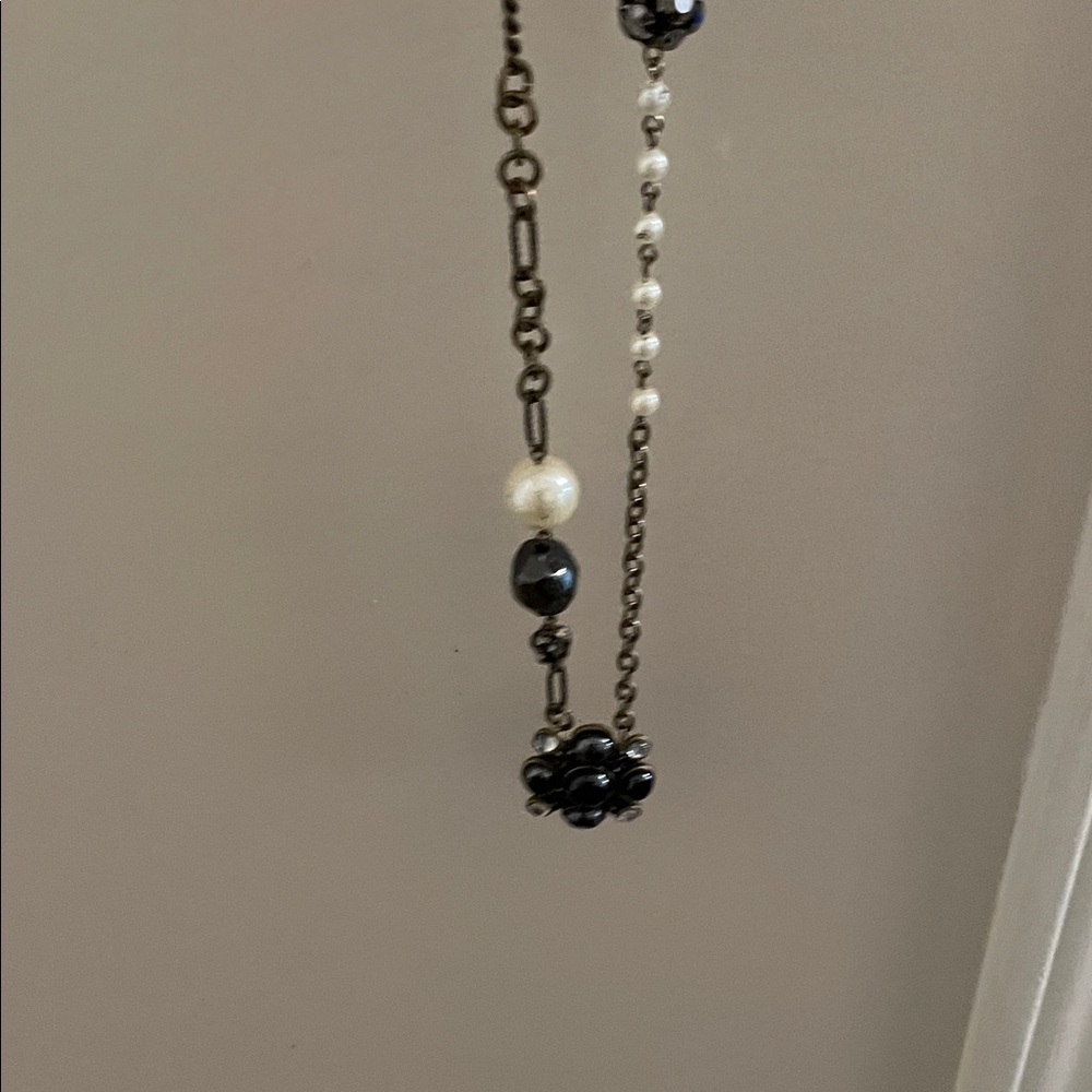 Lia Sophia Black and White Necklace - Picture 7 of 9